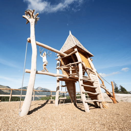 Fallschutz-Hackschnitzel-für-Spielplatz